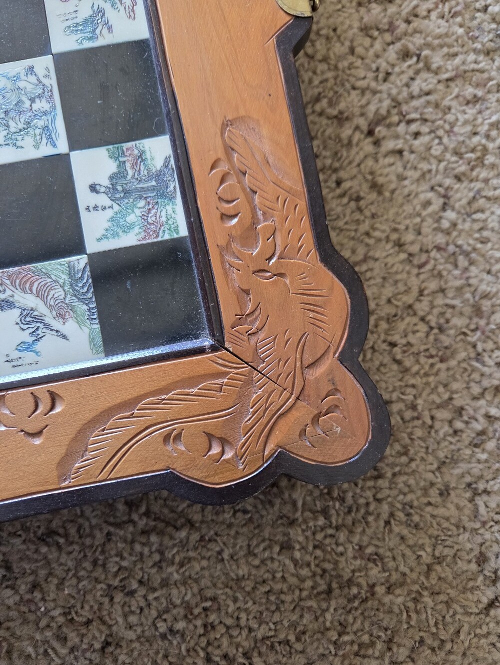 Vintage Chinese Hand Carved Jade Soapstone Chess Set Folding Wooden Case - Picture 11 of 16